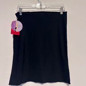 Spanx 1/2 Slip Sz: XL